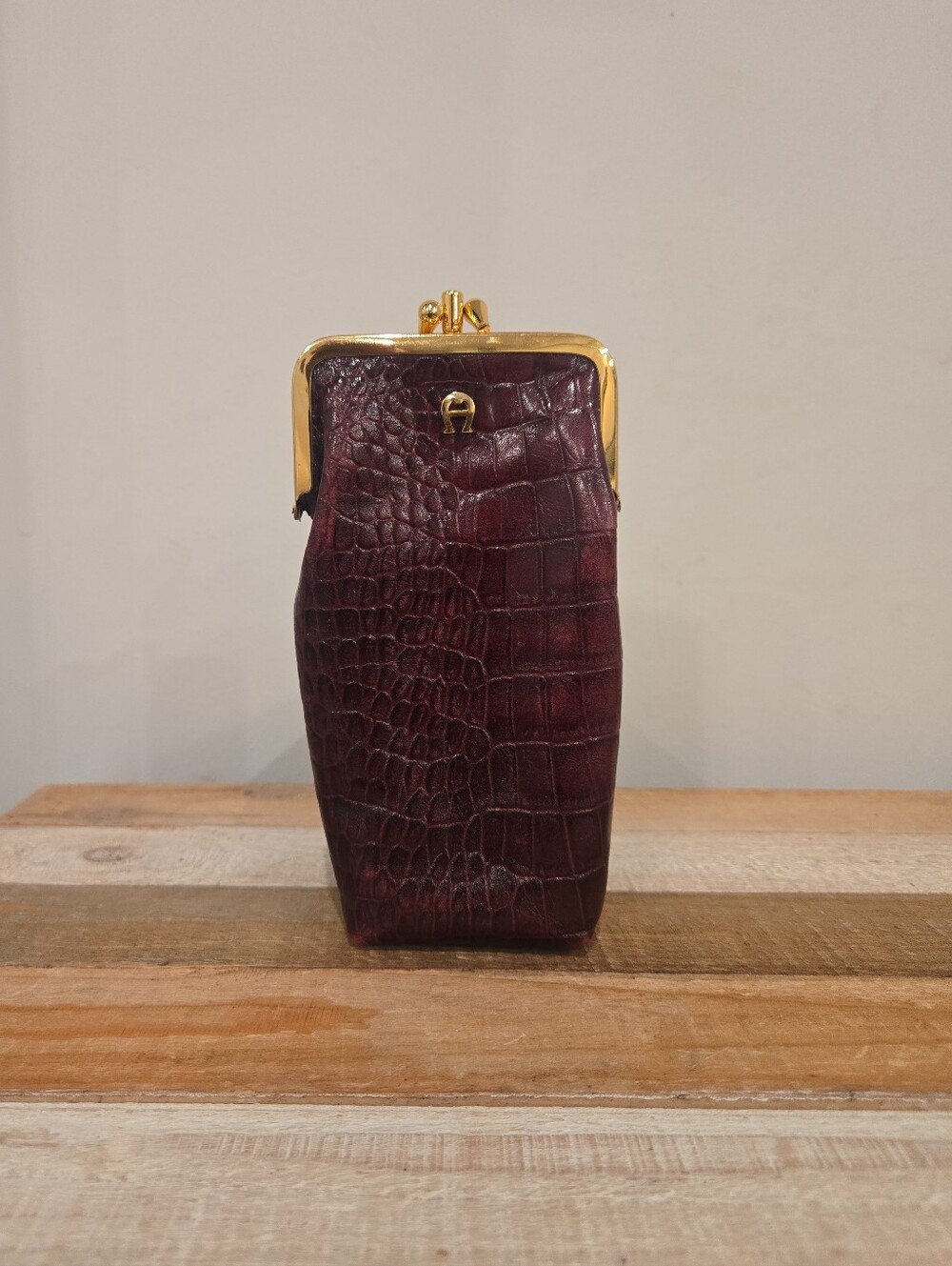 Vintage ETIENNE AIGNER Leather Wallet Kisslock Oxblood Coin Purse Small Rare